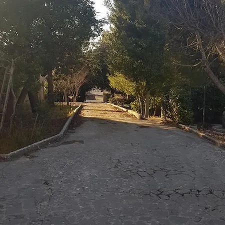 Il Trullo Del Lauro * Cocolicchio